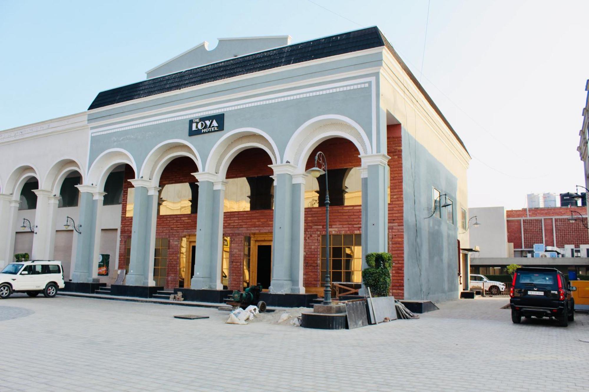 The Loya Hotel Muktsar Bagian luar foto